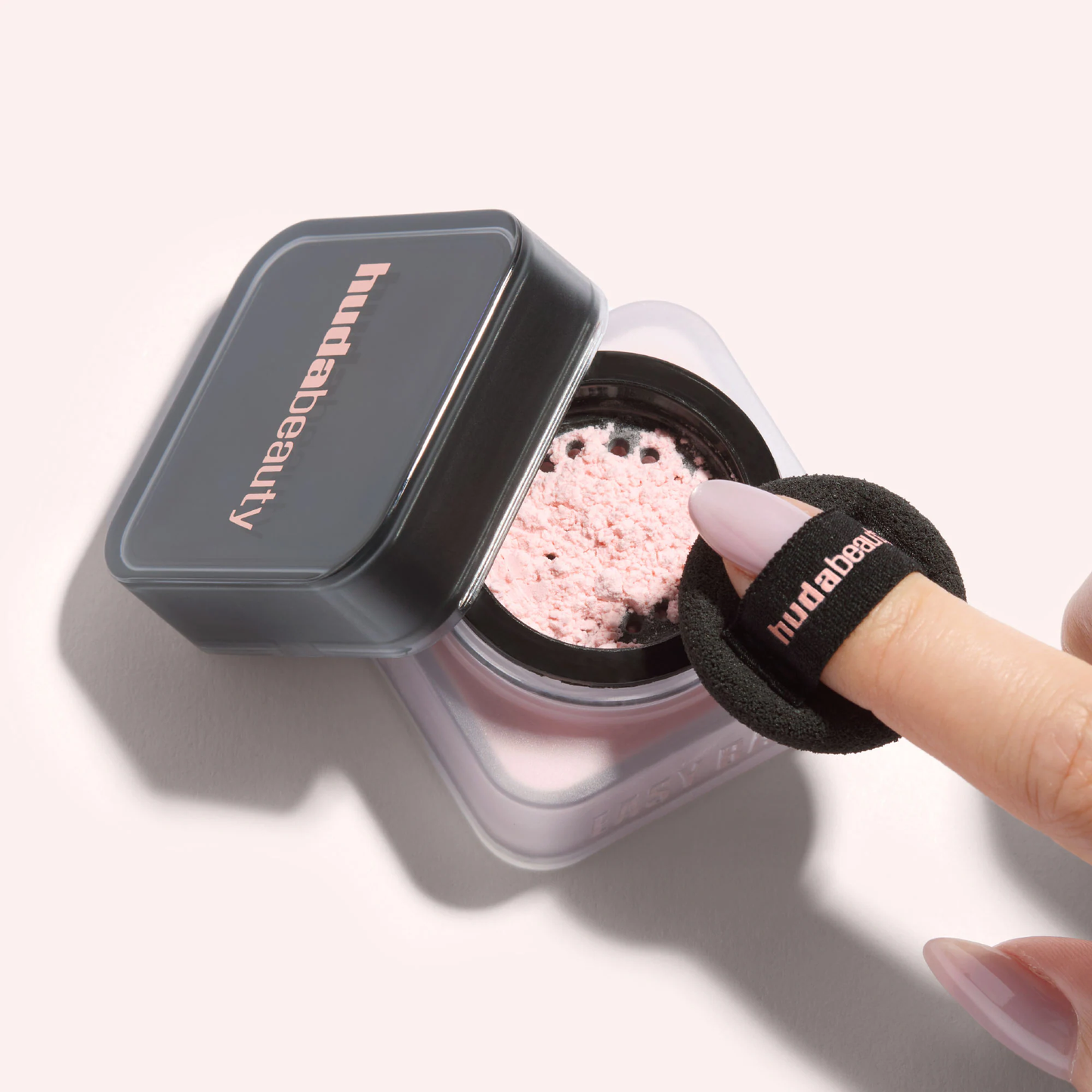 HUDA BEAUTY Mini Easy Bake Loose Baking & Setting Powder *PRE-ORDER*